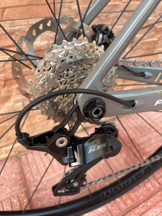 Bicicleta Carretera Focus Izalco Max 8.9 Carbon