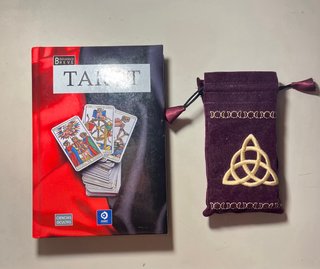 Tarot Marsella Fournier con libro