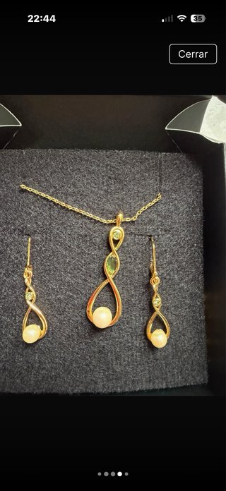 Conjunto Colgante y Pendientes