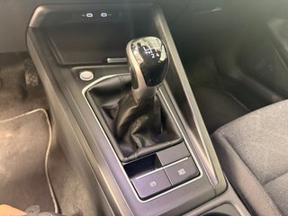 VW Golf VIII Life 2.0 TDI 115Cv