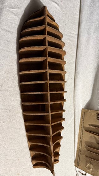 Maqueta de barco de madera