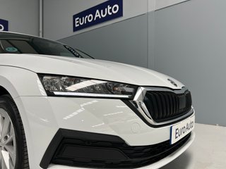 Skoda Octavia Combi Ambition 2.0 TDI 115Cv DSG 7 V