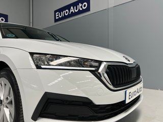 Skoda Octavia Combi Ambition 2.0 TDI 115Cv DSG 7 V