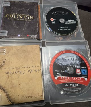 Pack Juegos PS3: Oblivion y Skyrim