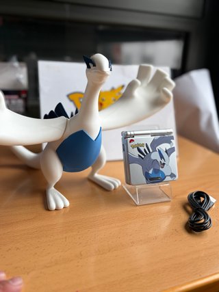 Nintendo Game Boy Advance SP Edición Lugia.