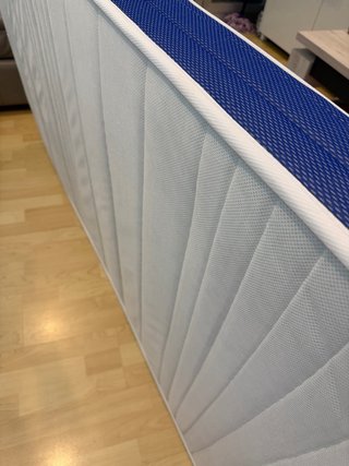 Colchón 90x190 con diseño de lápices
