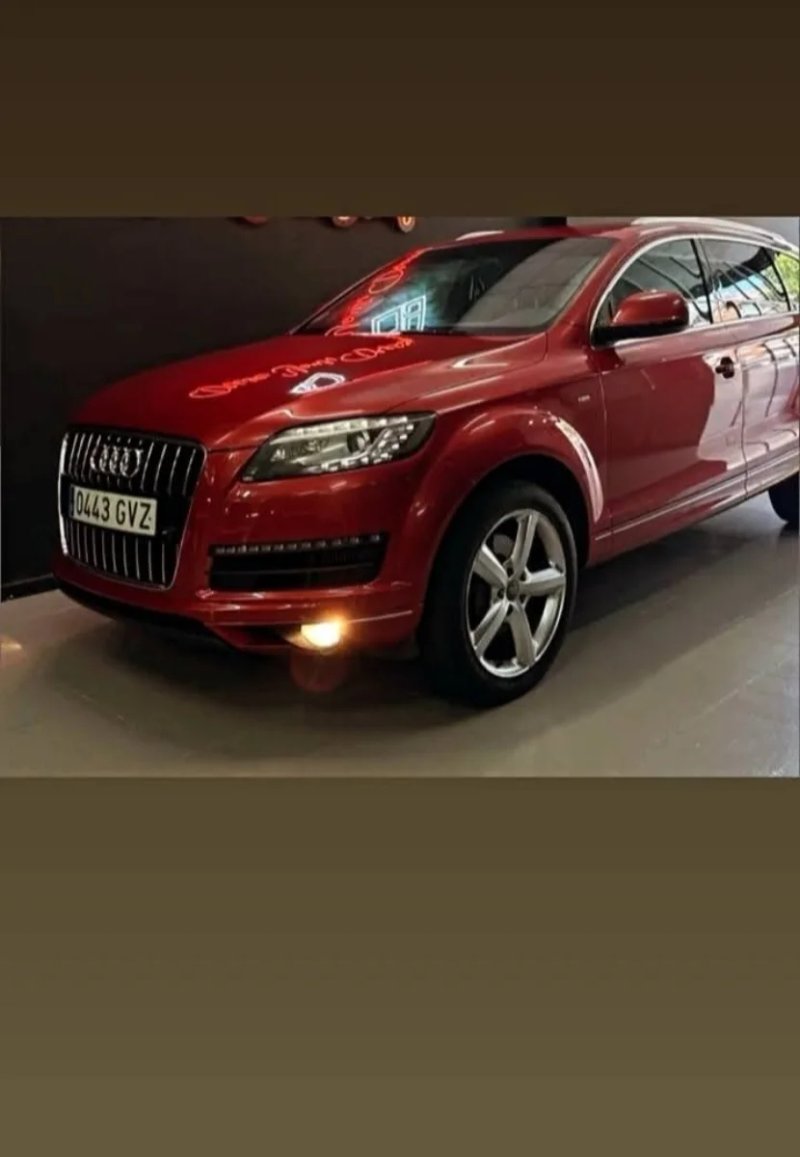 Audi Q7 2010 - foto 1