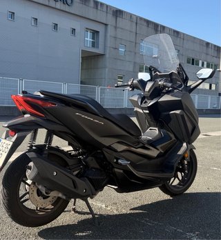 Honda Forza 125 Negra