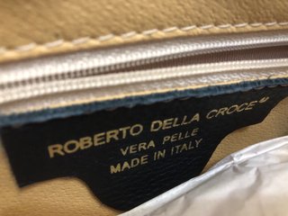 Borsa pelle 100% bianca e nera con tracolla