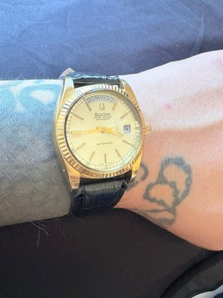 Reloj Bulova super seville day & date automático