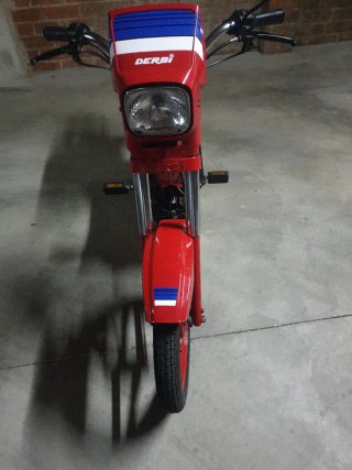 Derbi Variant Sport Roja