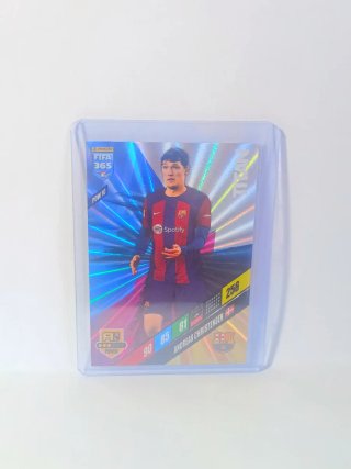 Cromo Panini FIFA 365 Titan