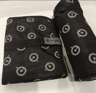 Bolso Bbest negro piel con detalles camel