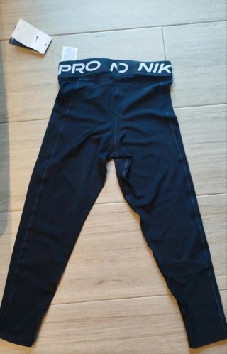 Nike Pro negras
