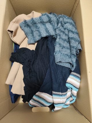 Caja Ropa Variada