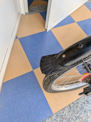 Bicicleta pieghevole Decathlon grigia