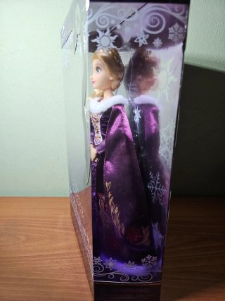 Muñeca Rapunzel Edición Especial Navideña 2021