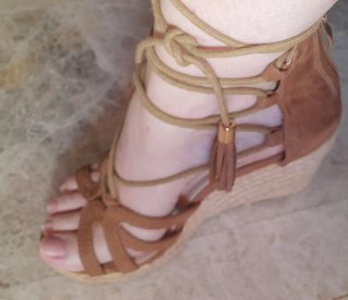 Sandalias cuña esparto gladiador