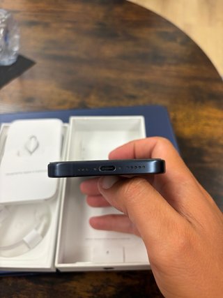 iPhone 15 Pro Azul