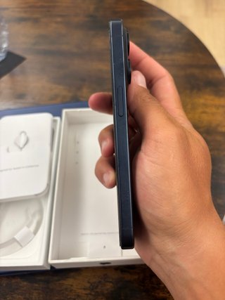 iPhone 15 Pro Azul