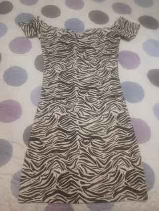 Vestido ajustado estampado cebra