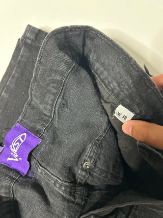 VestaGarments Jeans Negros Desgastados