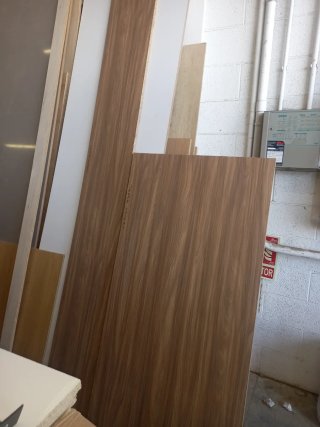Tableros de madera y melamina