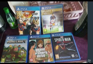 Lote 5 Juegos PS4: FIFA 16, Minecraft, Spider-Man