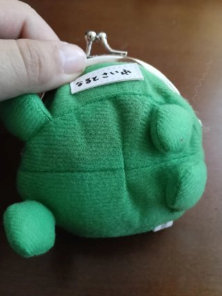 Monedero rana verde y plateado