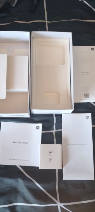 Caja Xiaomi 14T Pro + Batería 120W