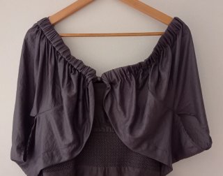 Vestido y bolero de Sita Murt