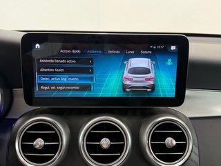 Mercedes GLC Coupé 2022 220d 194cv AMG LINE 4MATIC