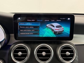 Mercedes GLC Coupé 2022 220d 194cv AMG LINE 4MATIC