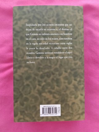 Dulce y lejano