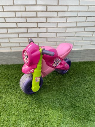 Moto infantil niña