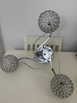 Lámpara de techo con esferas de cristal