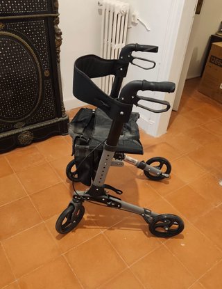 Andador Rollator IM TotalCare Magnum