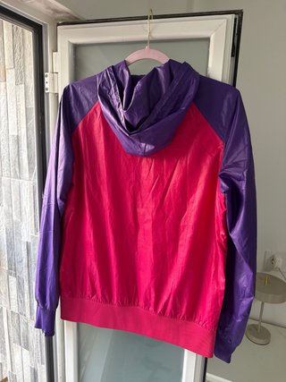 Chaqueta Nike Rosa y Morada