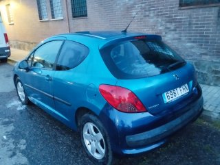 Peugeot 207 2006
