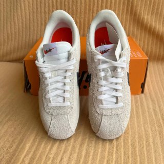 Dos pares de zapatillas Nike Cortez 42