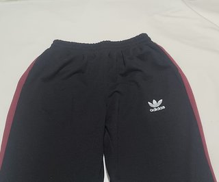 Pantalón Chándal Adidas Originals – Talla  S o M