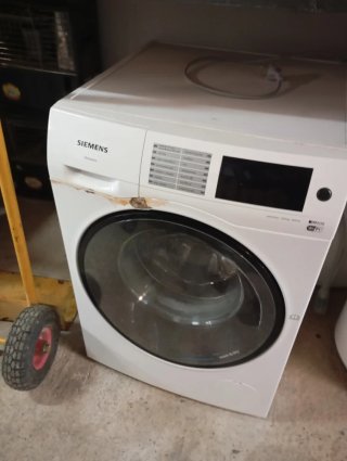 Lavadora Siemens 8kg (No funciona) falta la placa