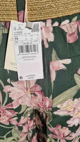 Pantalón de verano estampado flores