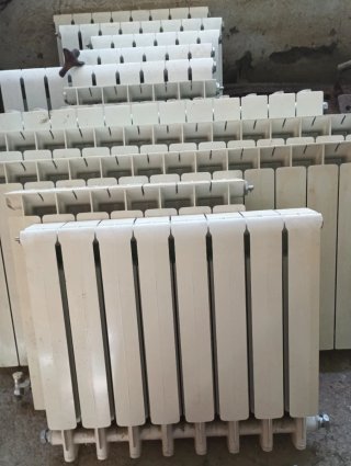 Puerta y radiadores 11