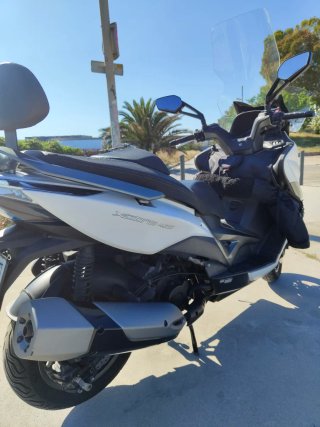 Kymco Xciting 400 Blanca con extras