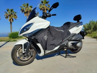 Kymco Xciting 400 Blanca con extras