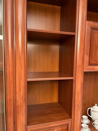 Mueble de salón madera y cristal