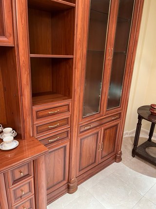 Mueble de salón madera y cristal