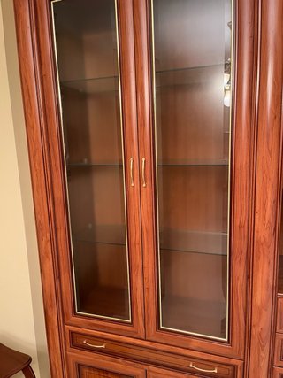 Mueble de salón madera y cristal