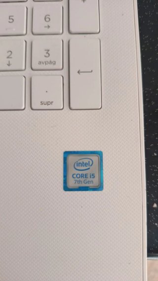 HP 250 i5 7ª Gen 500GB Portátil Blanco